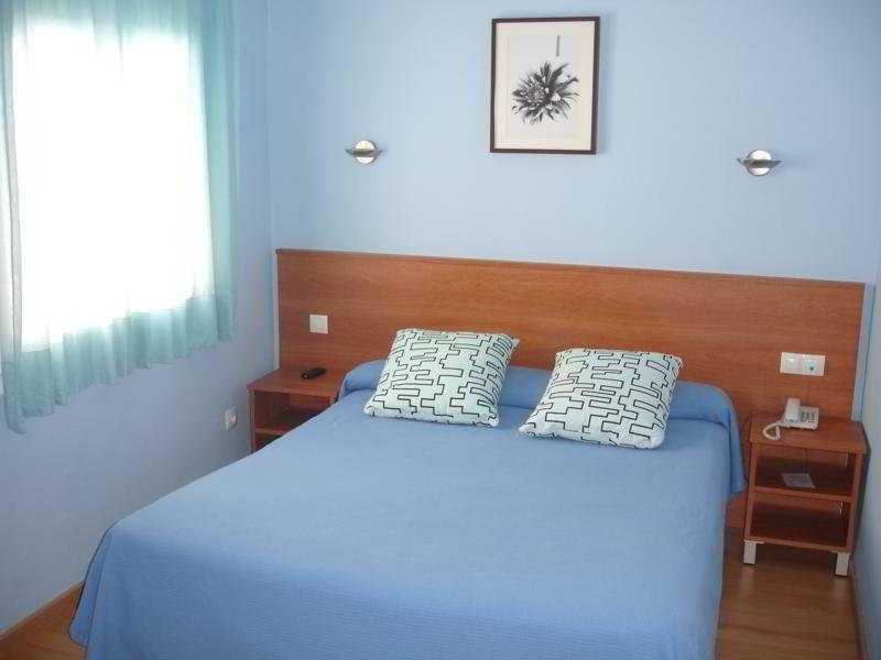 Hotel Tolosa Salou Buitenkant foto