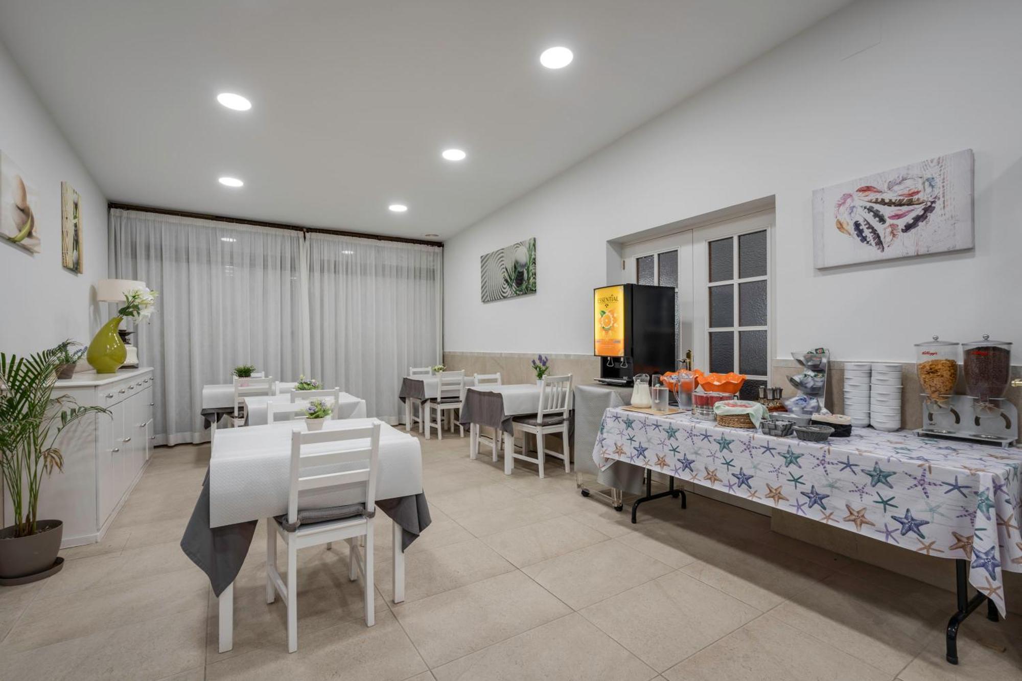 Hotel Tolosa Salou Buitenkant foto